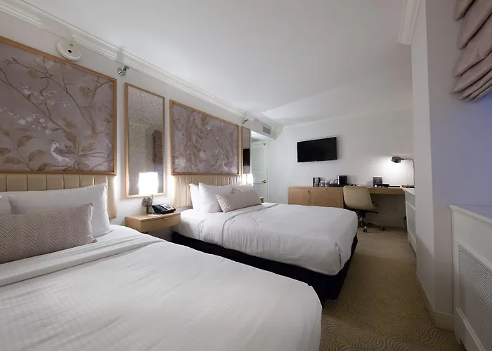 Queen Room