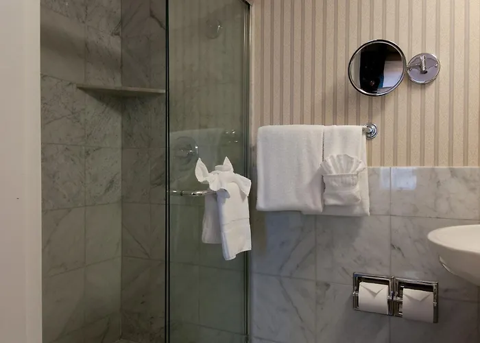 Executive King Room